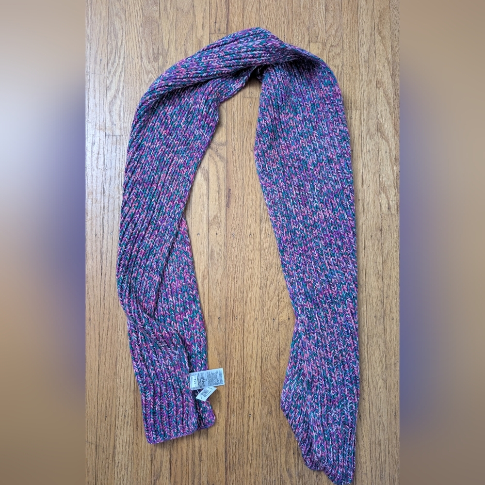 NWT Gap Scarf